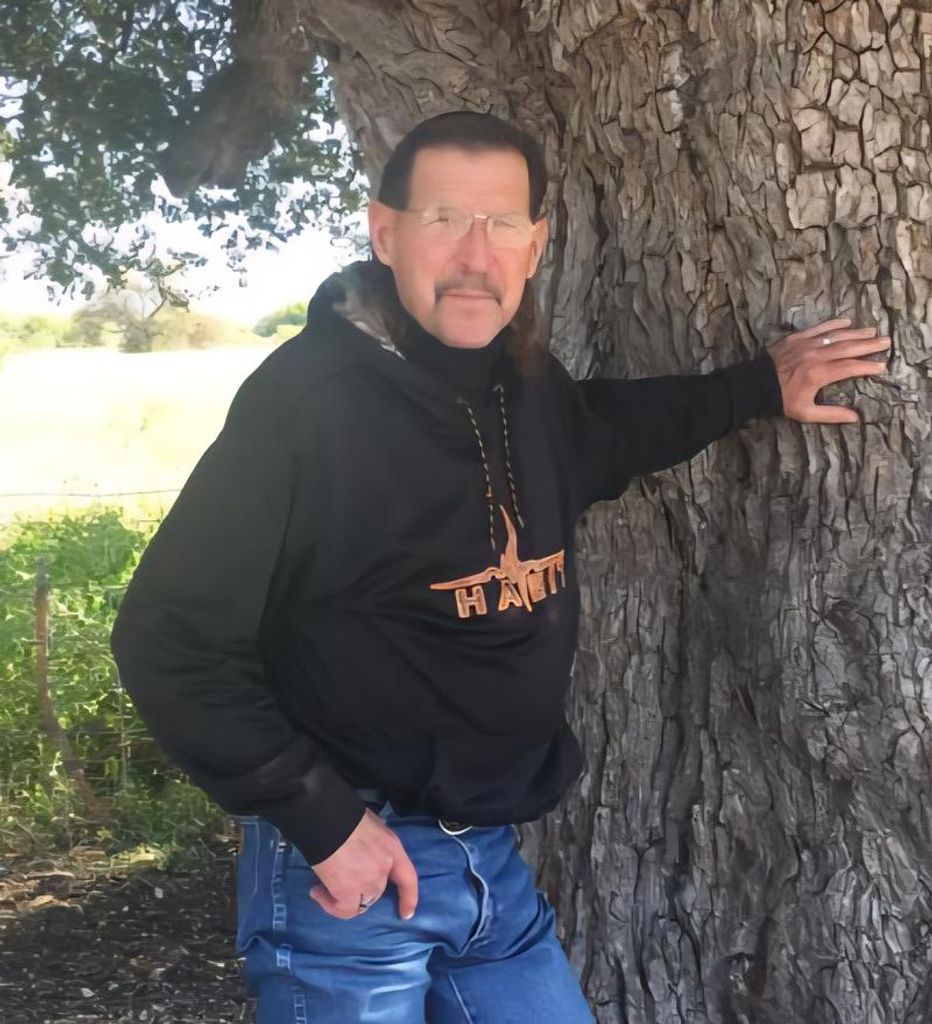 Johnny Roy Laquey Profile Photo