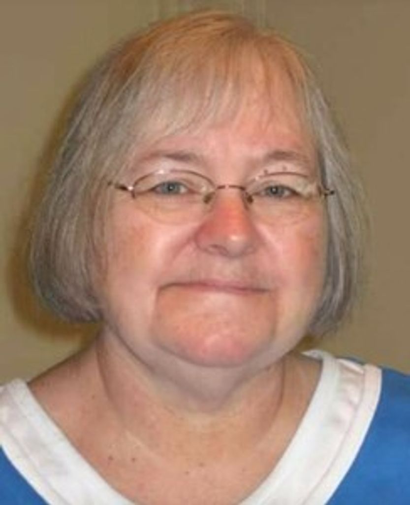 Rosemary Neuhausel Profile Photo