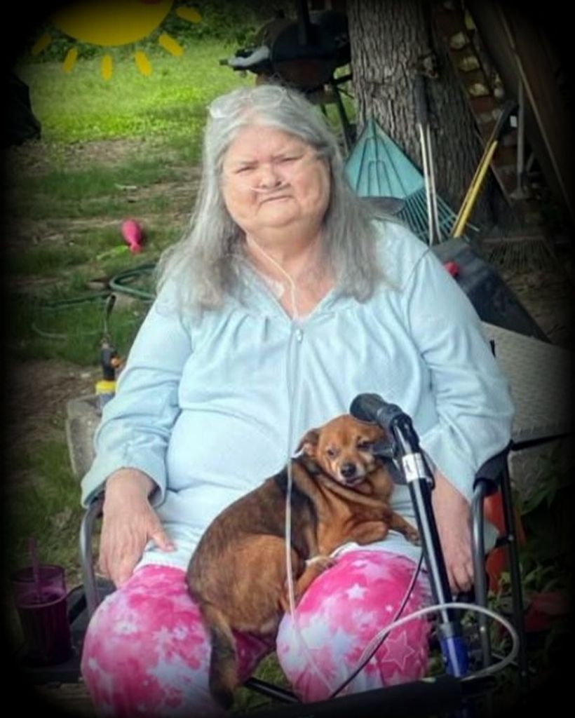 Donna Thompson Davis Profile Photo