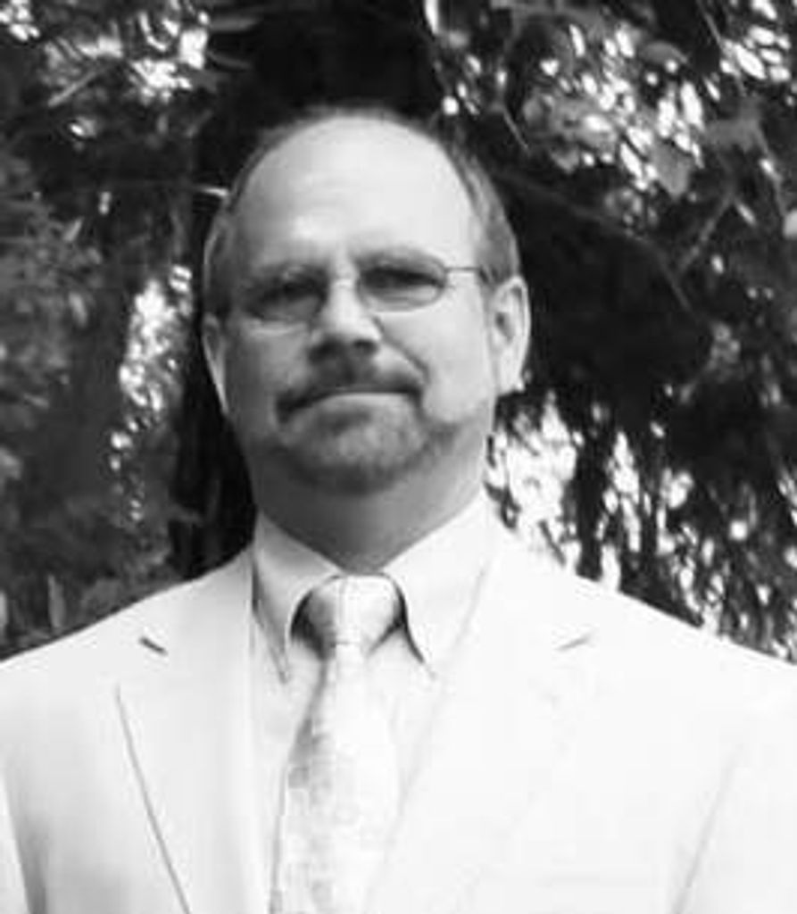 James Maxwell Jr Profile Photo