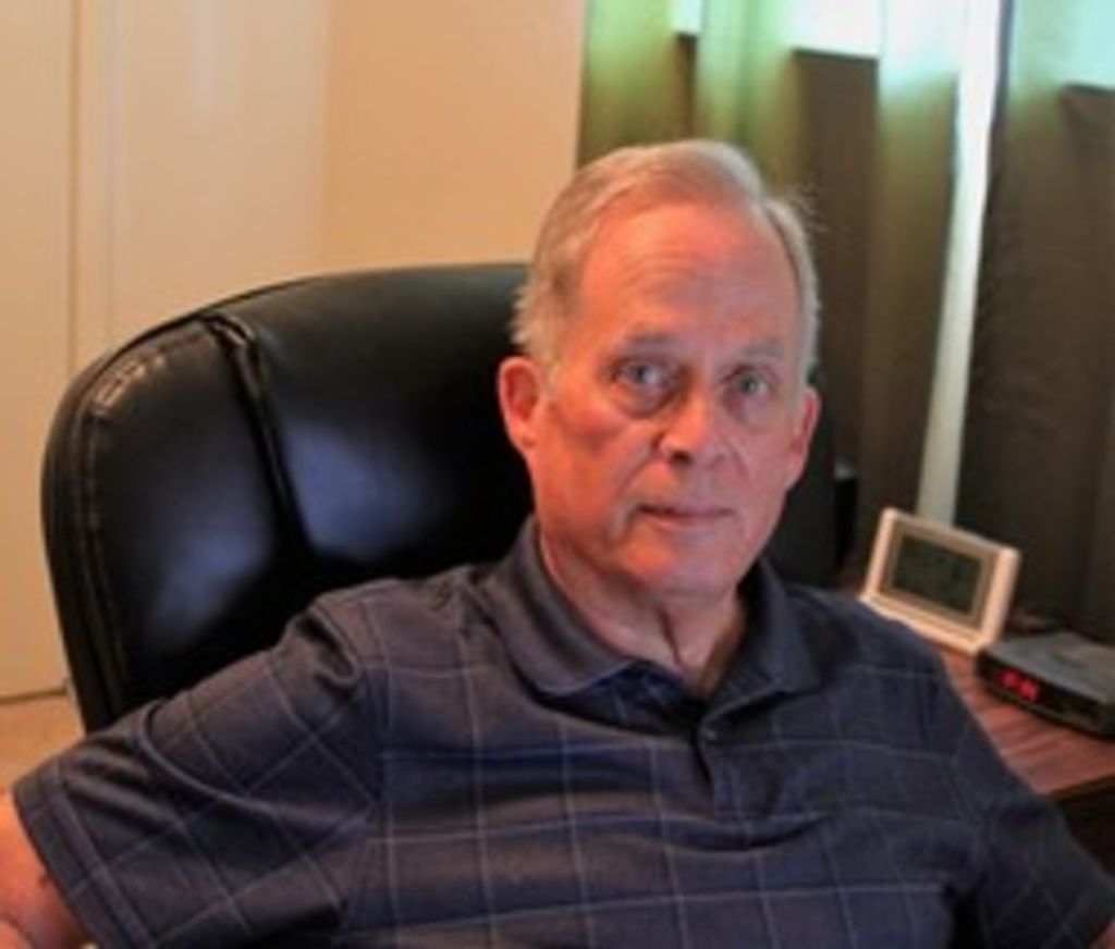 Robert "Bob" Brooks Kiser