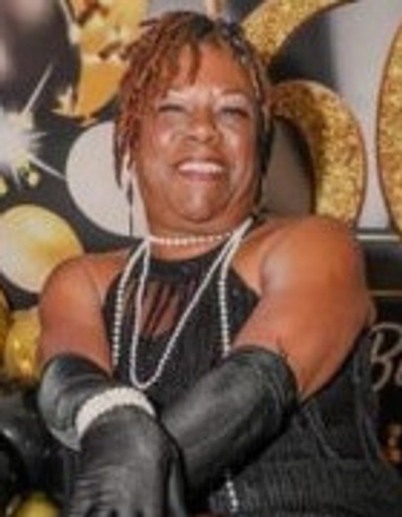 Audrey L Thomas