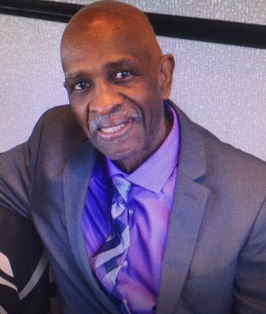 Christopher Hamilton Profile Photo