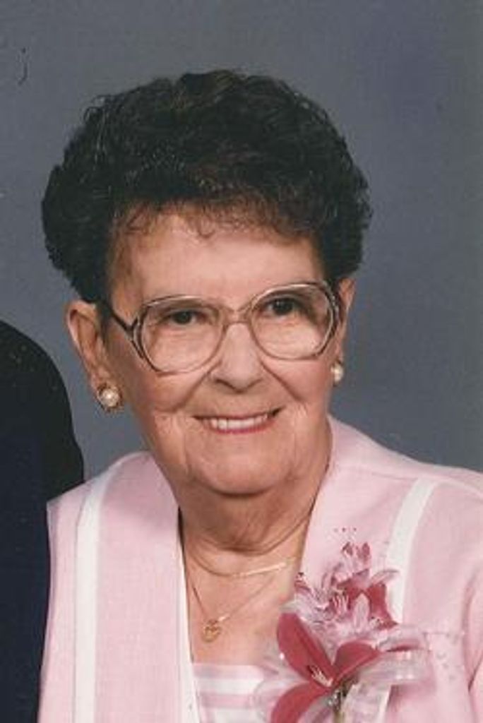 Evelyn L. Lund