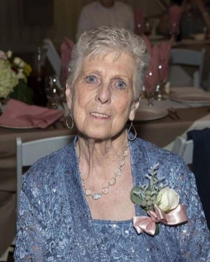 Doris Lee Mills