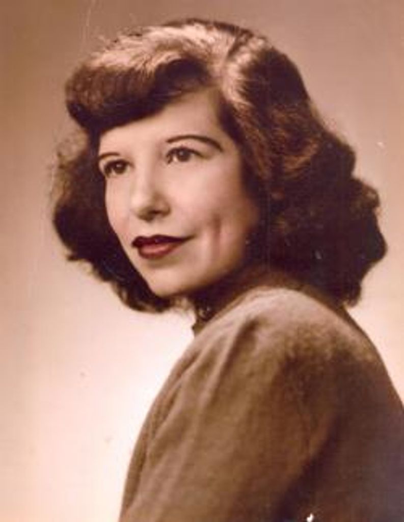 Leonarda "Lala" Gomez