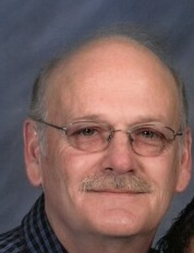 Philip Byron Hill Profile Photo