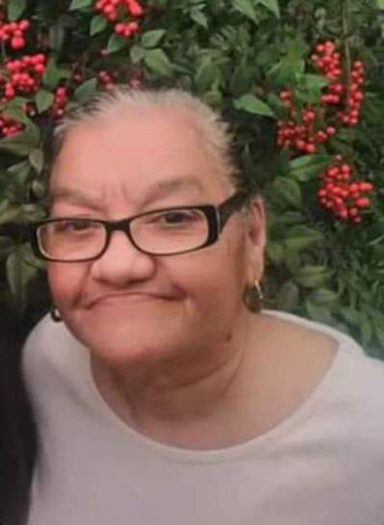 Antonia Flores Profile Photo