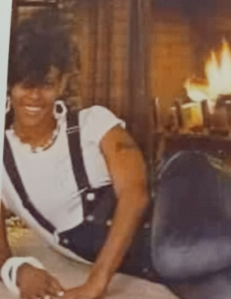 Theresa Mobley Hicks Profile Photo