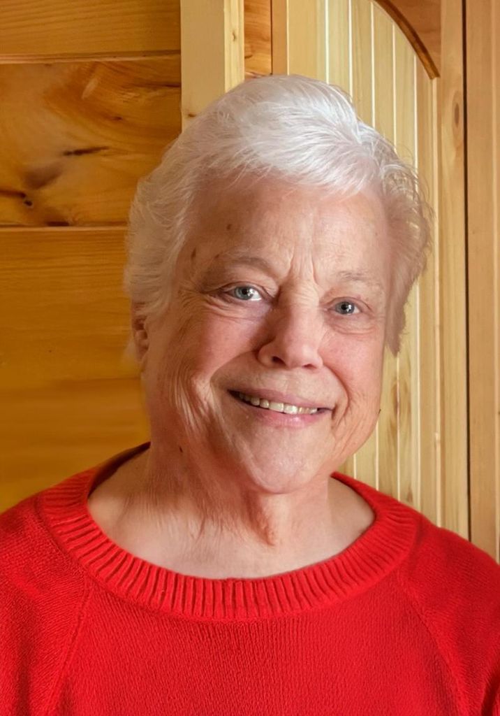 Sue Hubbard Profile Photo