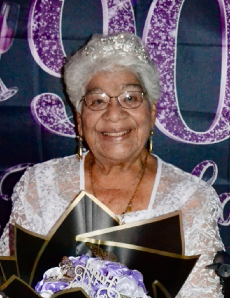 Maria H.  Alcaraz Profile Photo