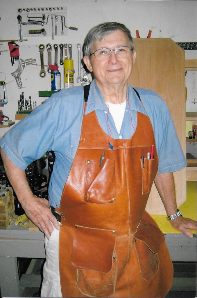 Robert E. Smith Profile Photo