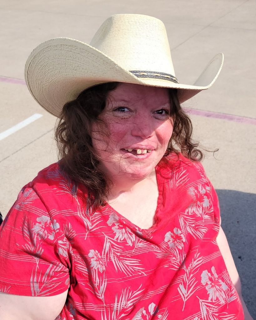 Rachelle Leigh "Chelly" Long Profile Photo