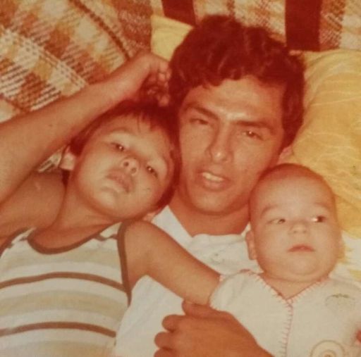 Jesus G. Rios photo gallery thumbnail 8 of 100