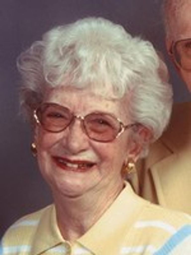 Elizabeth "Bette" Connors (Nee Mcknight)