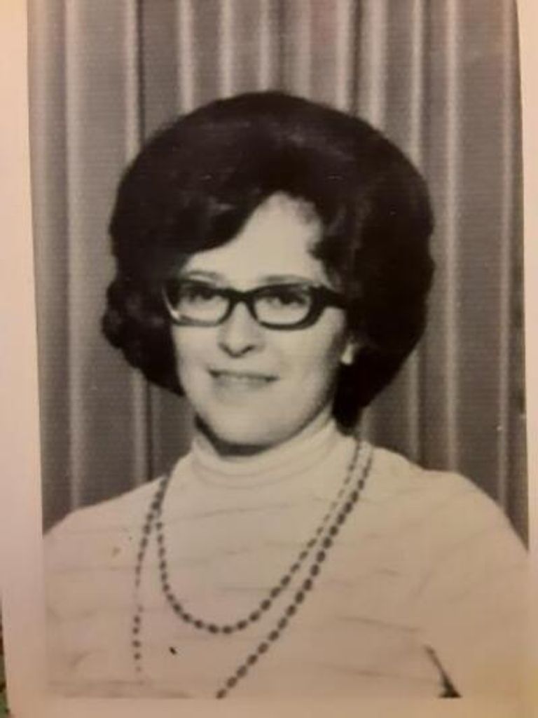 Jean Lytwynec Profile Photo