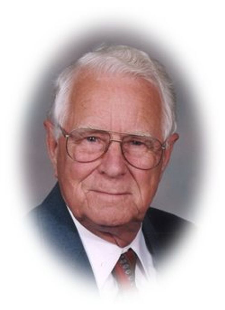 Lloyd F. Spence Profile Photo