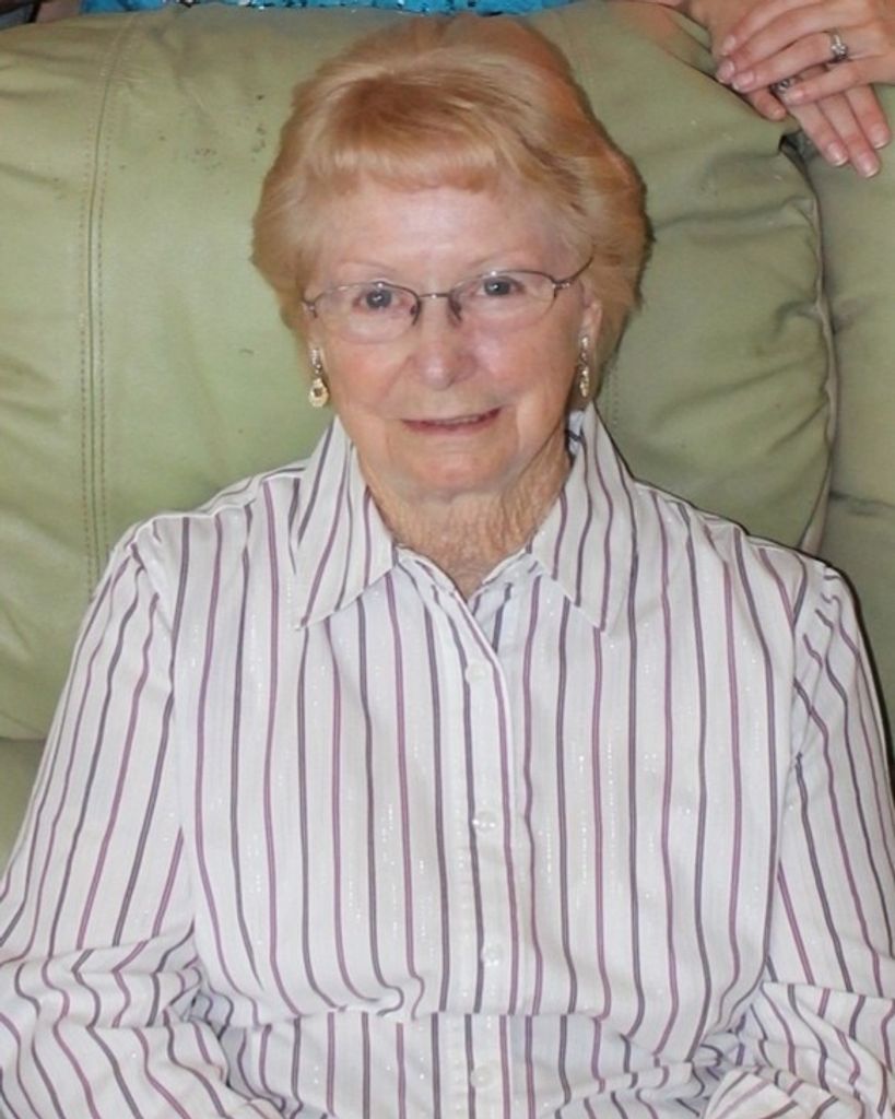 Evelyn Gee