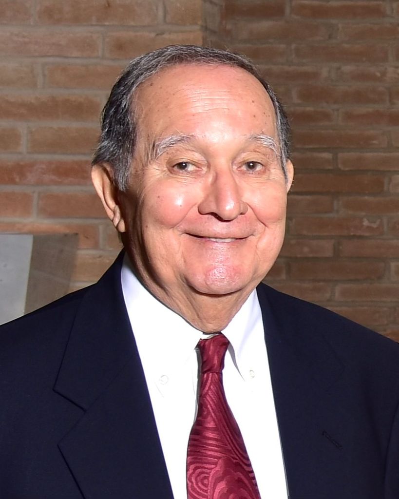Romeo Rosendo Robles Sr.