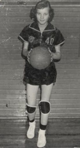Mary Lou Holt photo gallery thumbnail 6 of 58