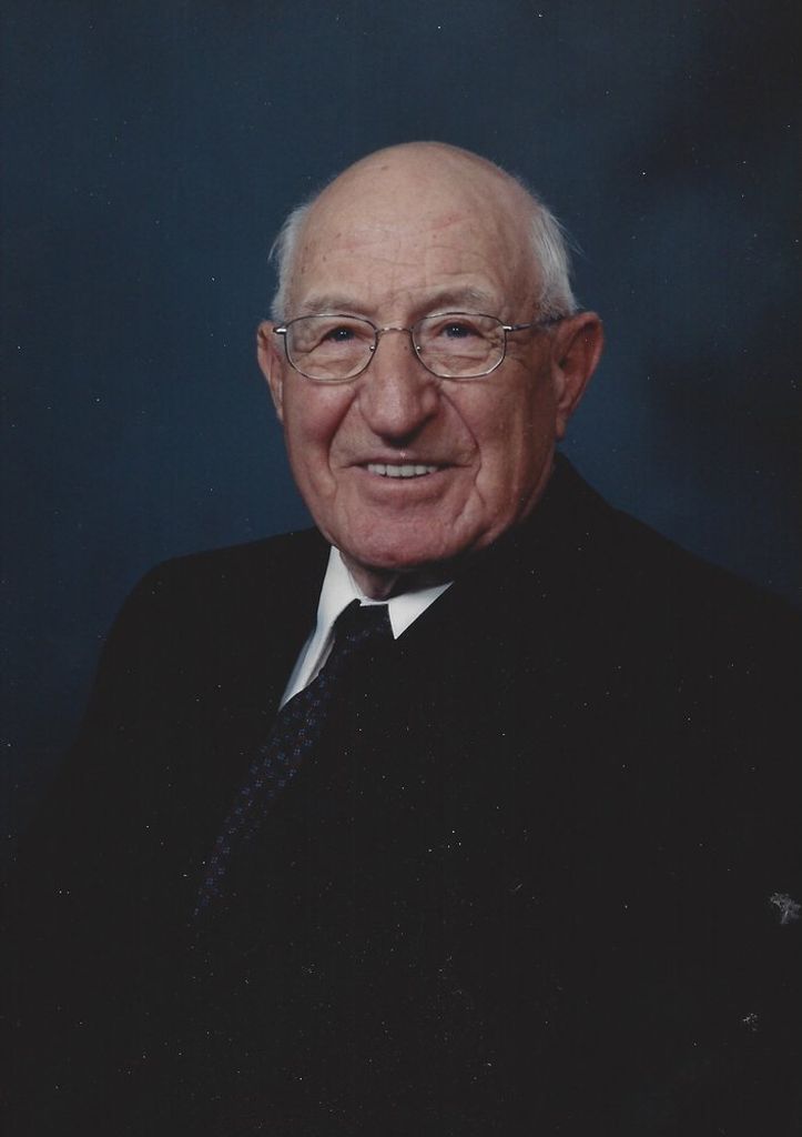 Raymond  Crist