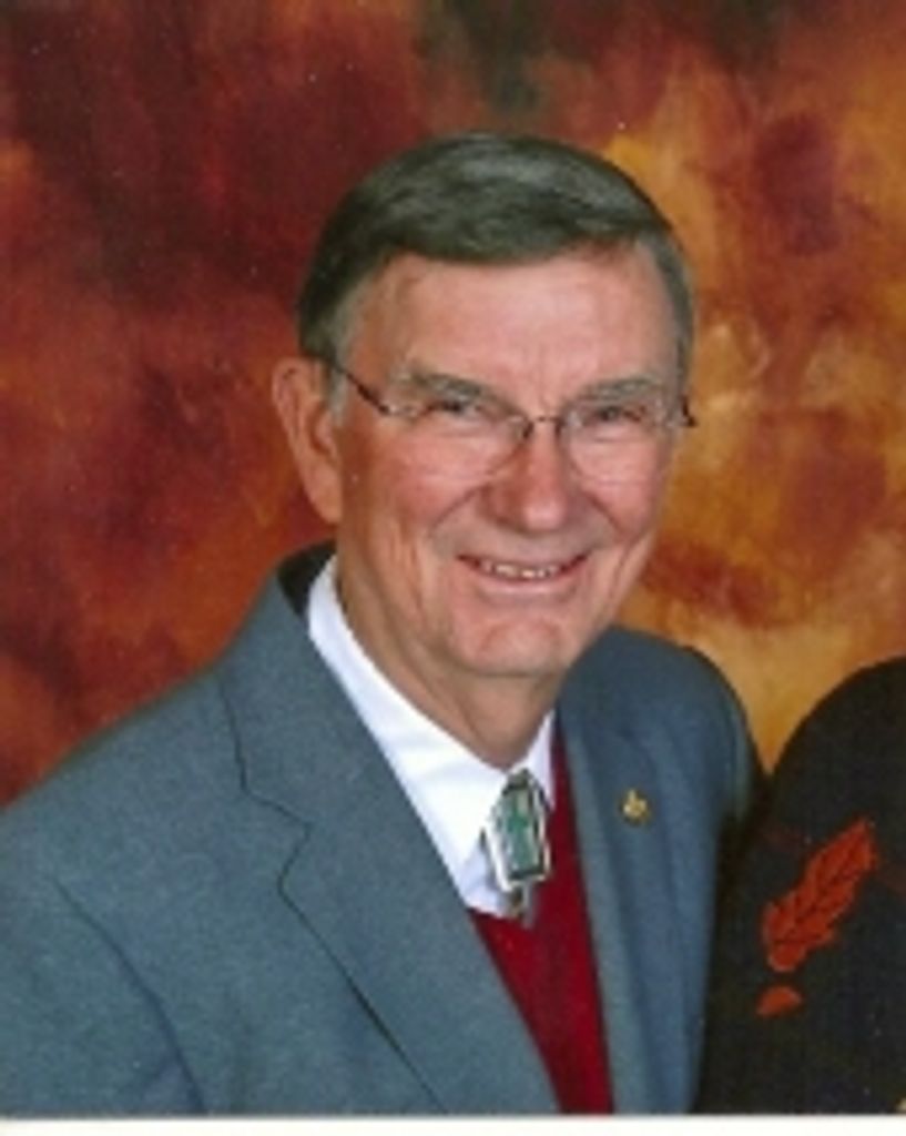 Elton James Eske