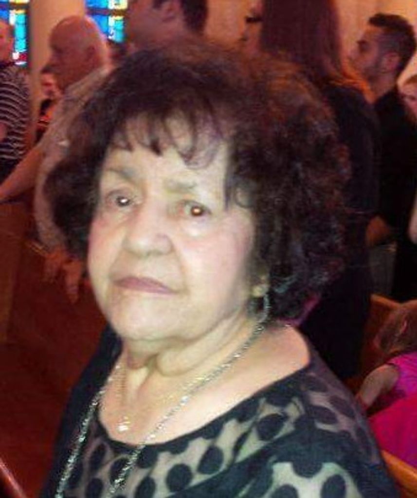 Eleni "Helen" Pyknie