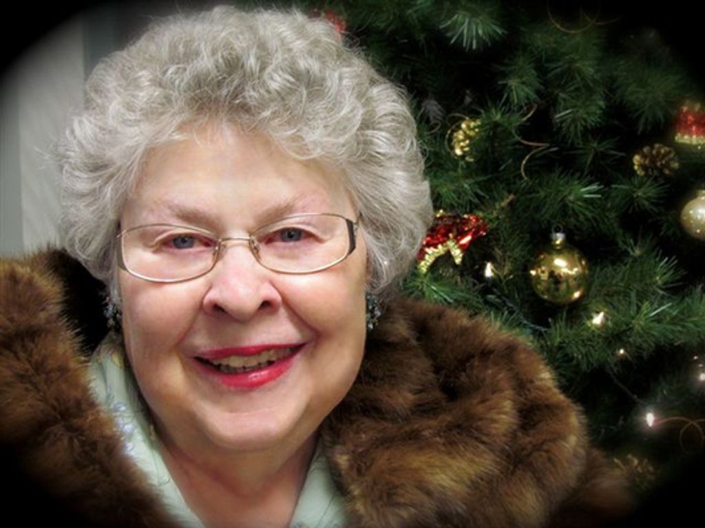 Rosalie Schaible Profile Photo
