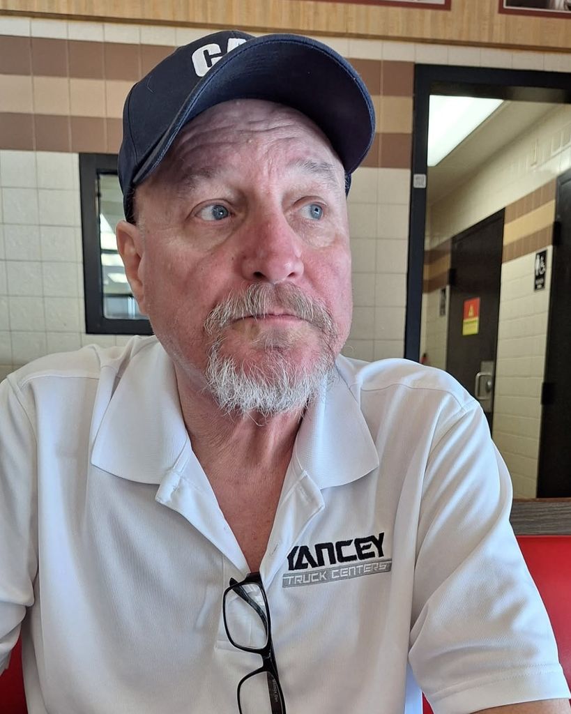 Mark Carter Profile Photo