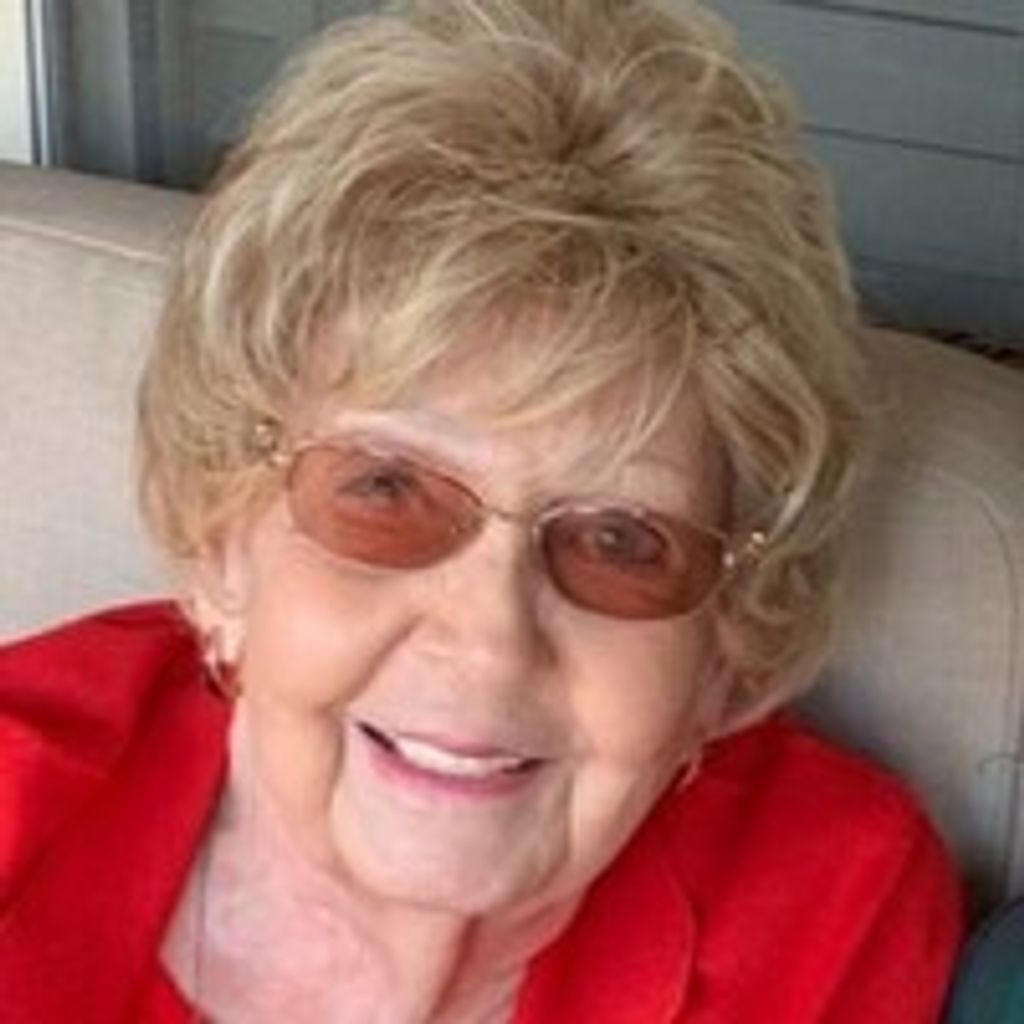 Alma Rose Hendry Profile Photo