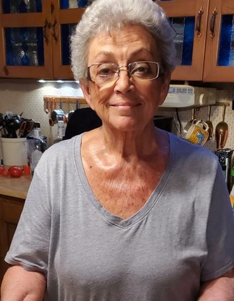 Ann Tabor Woolwine Profile Photo