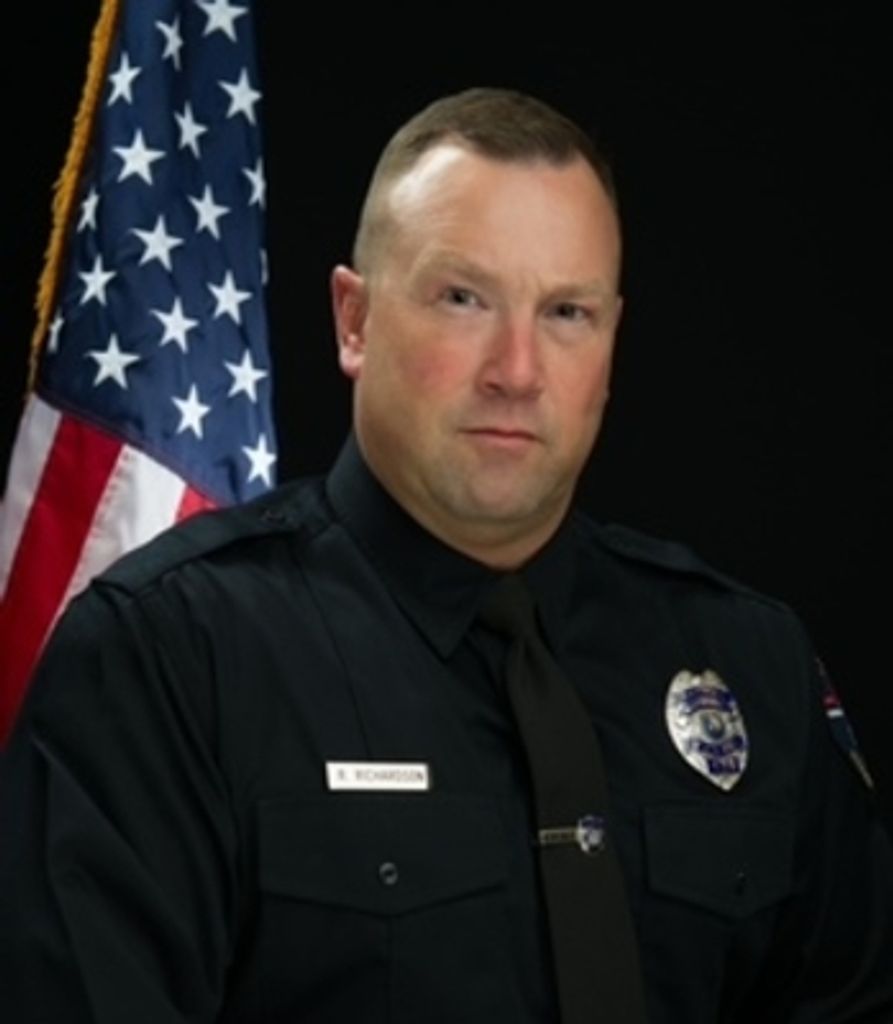 Russell Lee Richardson Profile Photo