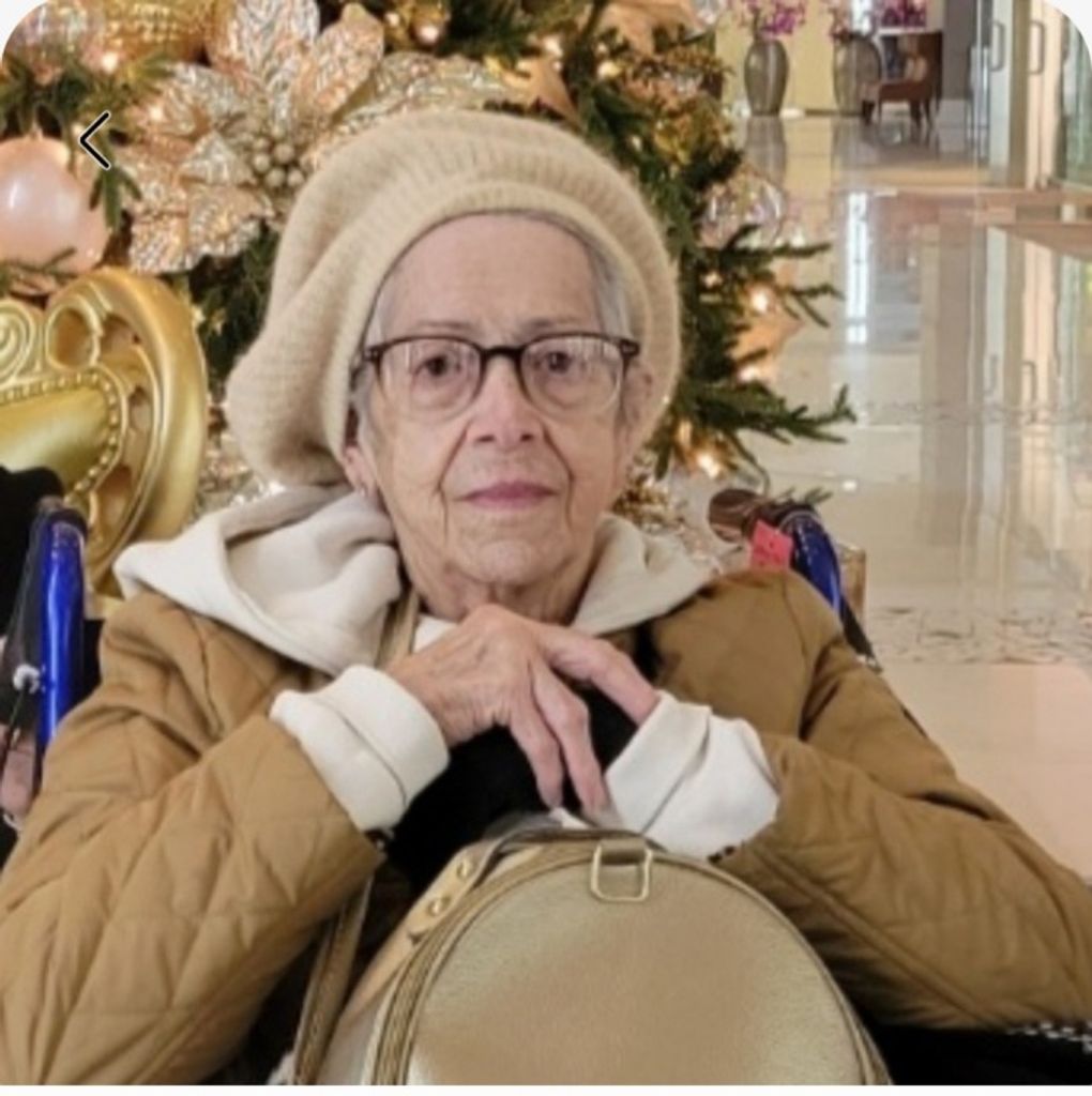 Estefanita Salazar Maes