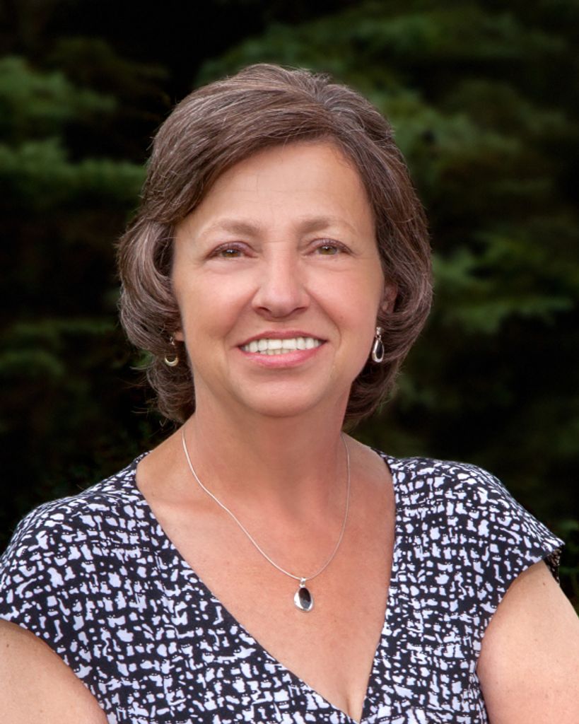 Linda A. (Samar)  Fischer