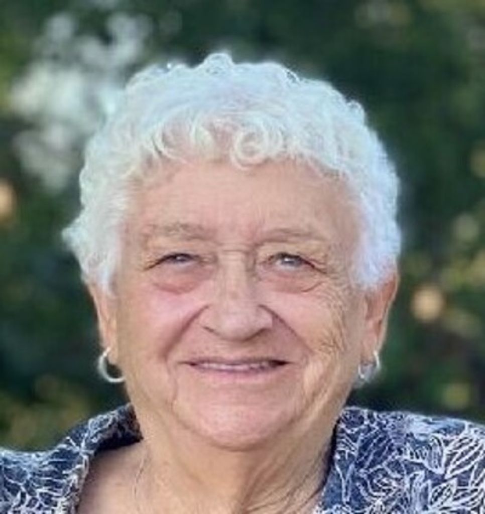 Beatrice "Bea" Chamberlain Profile Photo