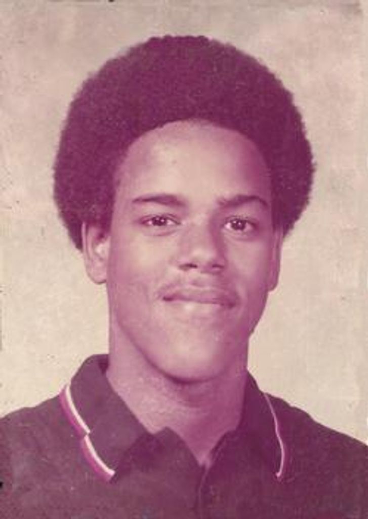 Anthony Ray Henderson Profile Photo