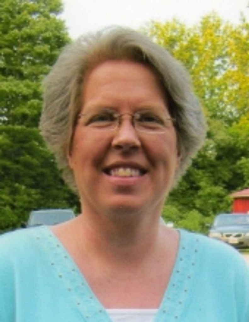 Carolyn  Midkiff Lumley