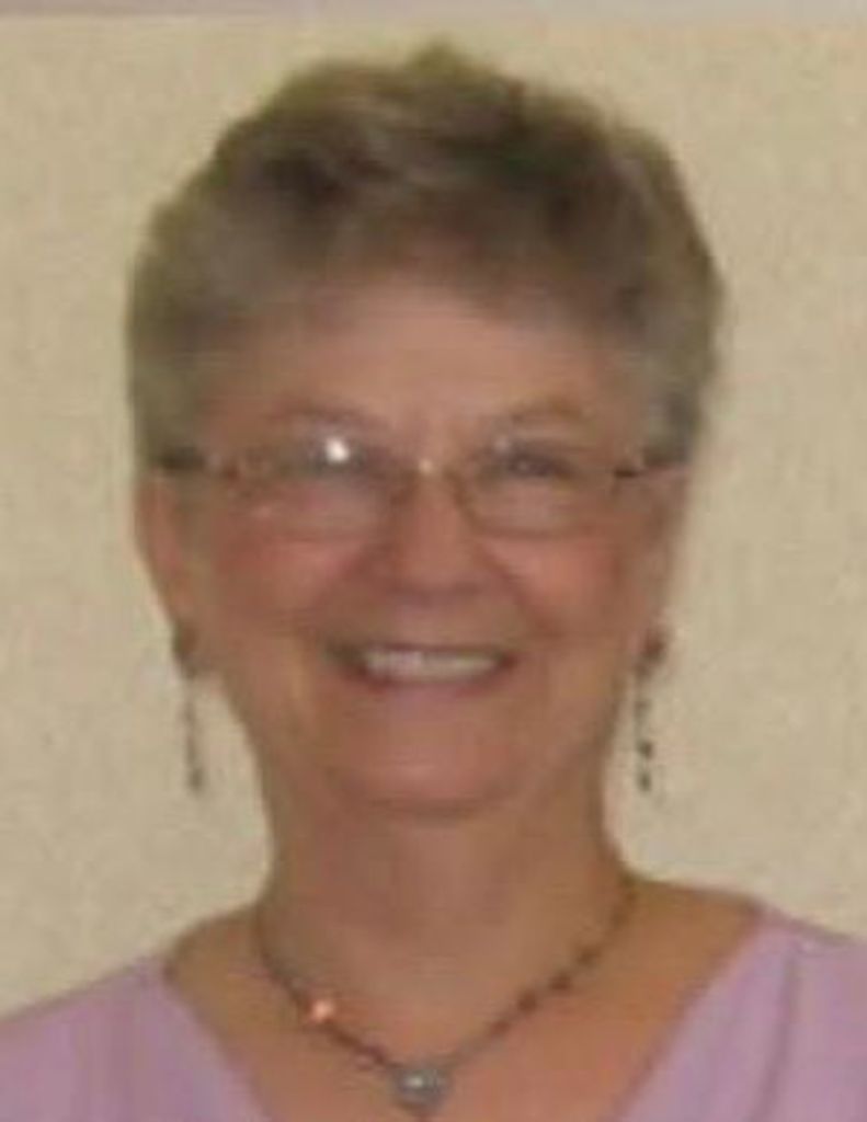 Joan J. (Spitz)  Rieder