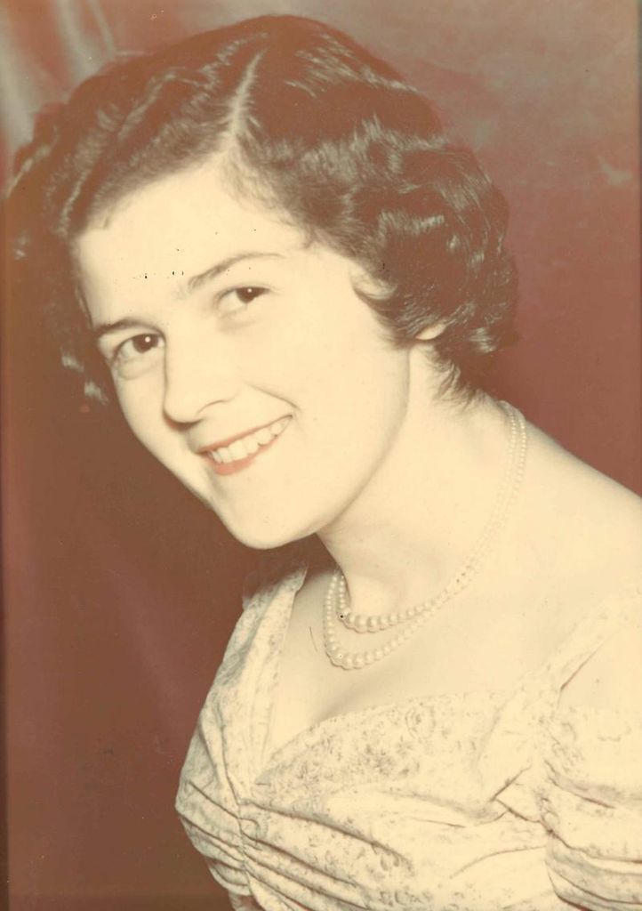 Louise Monarch Profile Photo