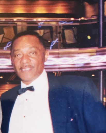 Robert Hardy's obituary image