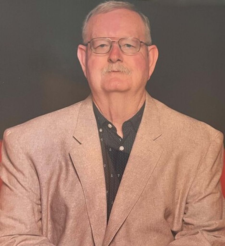 Thomas Leslie Tinkle Profile Photo