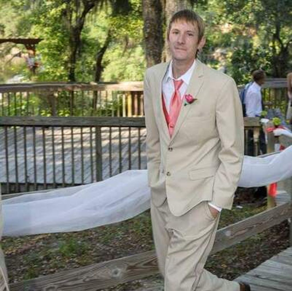 Caleb Lyle Bowen Profile Photo