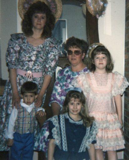 Brenda (Akin)  Luttrell photo gallery thumbnail 34 of 50
