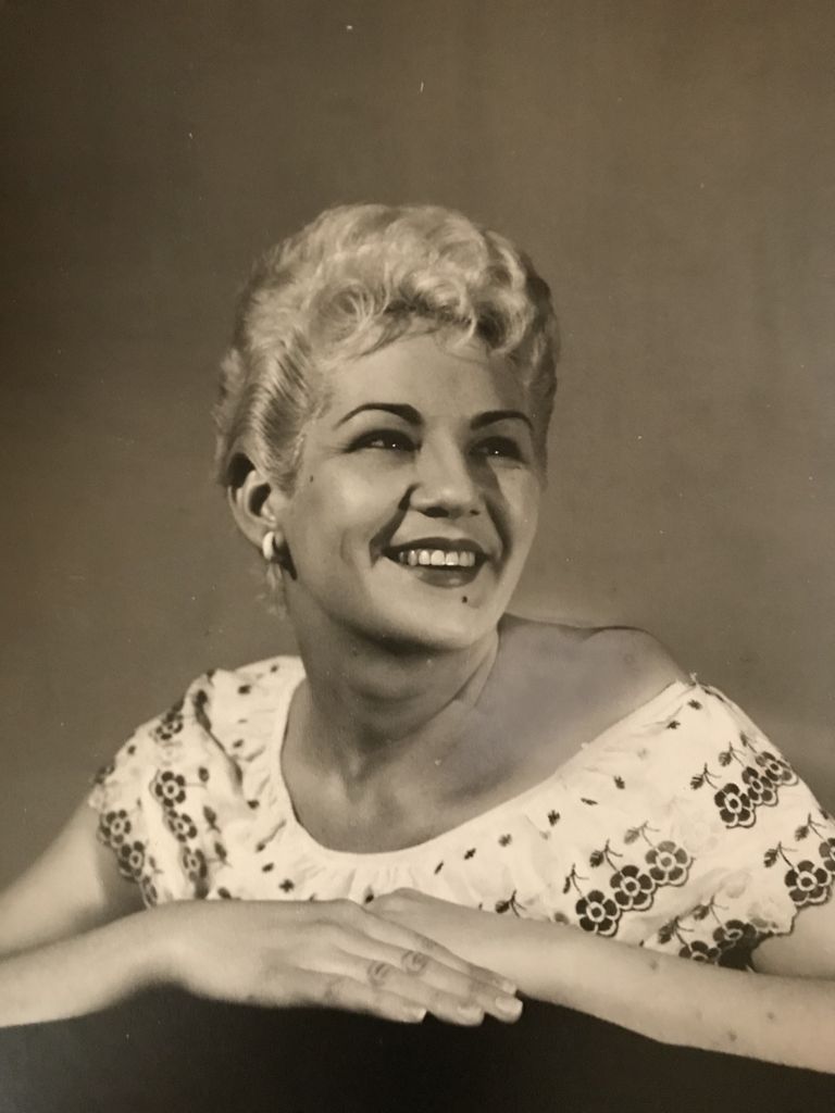 Mary Anne Mckinnon Profile Photo
