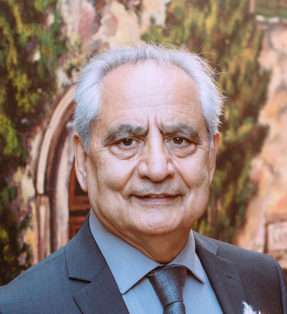 Ali Semsar Profile Photo