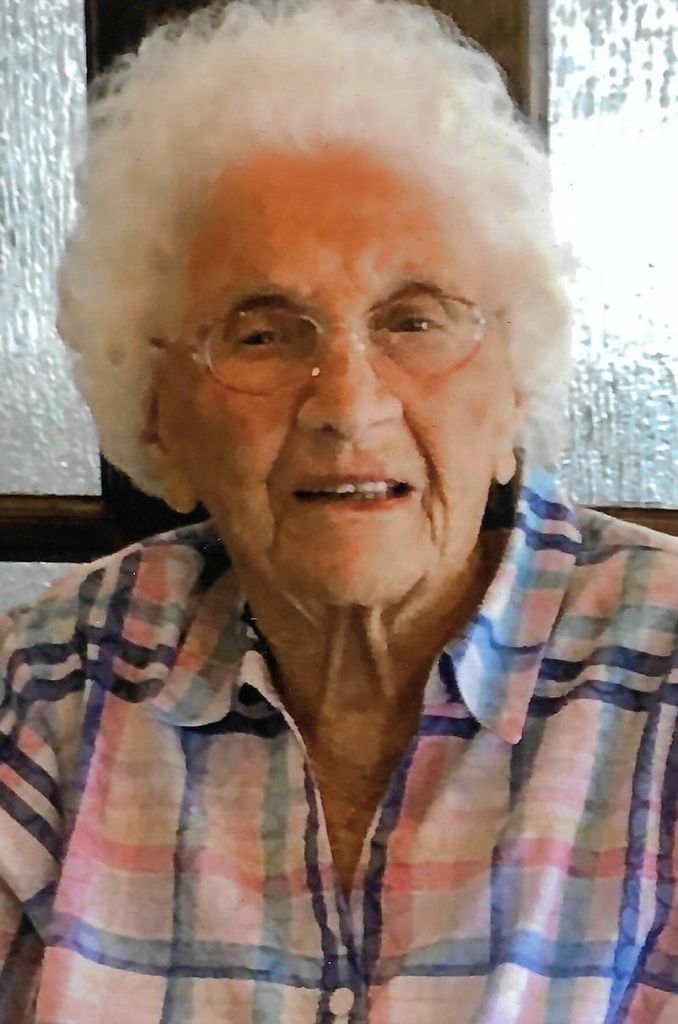 Helen Abschneider Profile Photo