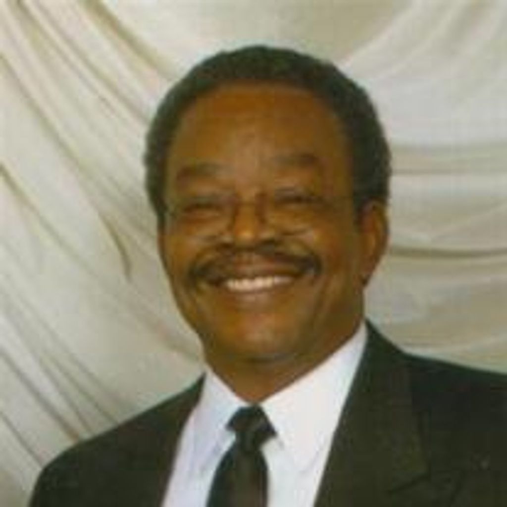 Leslie L Gipson