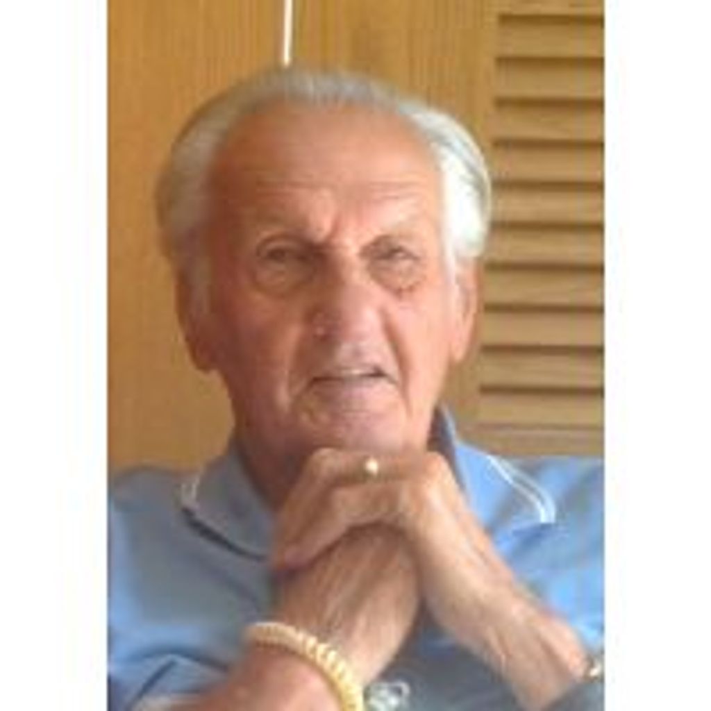 James W Robinson