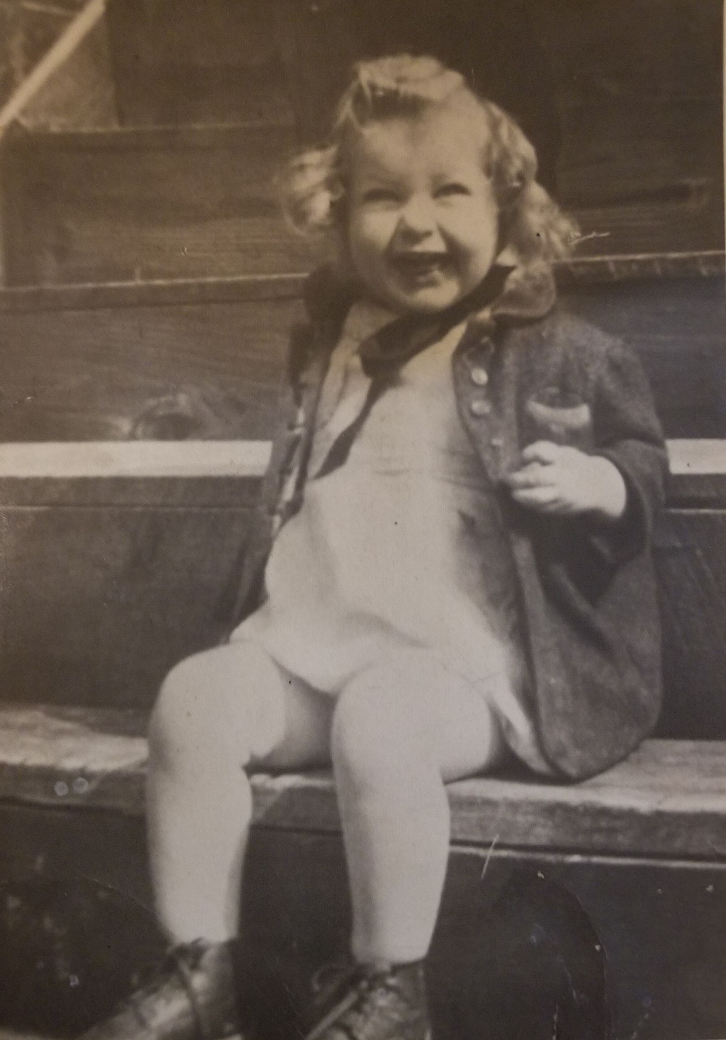 Evelyn Earlene (Smith)  Van Wey photo gallery image 2 of 28