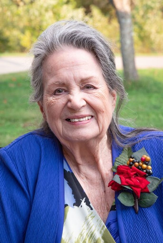 Shirley Carter-Solamillo